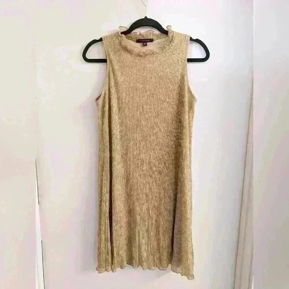 Tahari Sleeveless Gold Metallic Ruffle Neck Shift Dress Size Small - Picture 1 of 6
